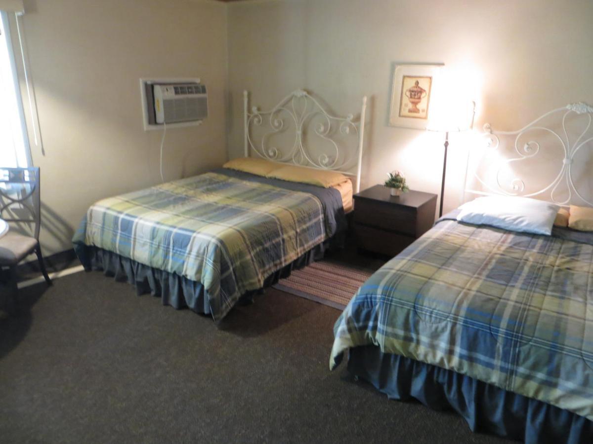 The Wesley Inn Motel Lake Geneva Δωμάτιο φωτογραφία